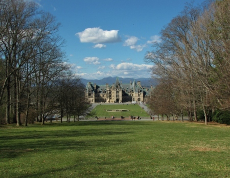 Biltmore from the hill (3) (800x617)